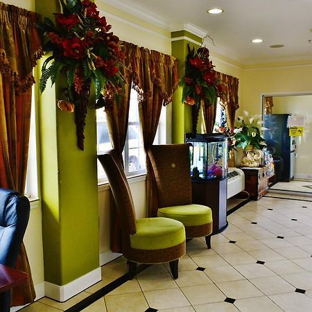Scottish Inn And Suites Alvin Buitenkant foto